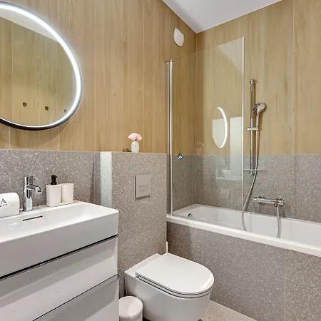 Scala By Moderna Profit- Lakowa 60c- Parking Apartamento Gdansk