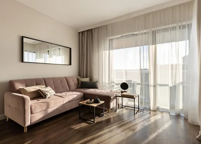 Scala By Moderna Profit- Lakowa 60c- Parking * Gdaňsk