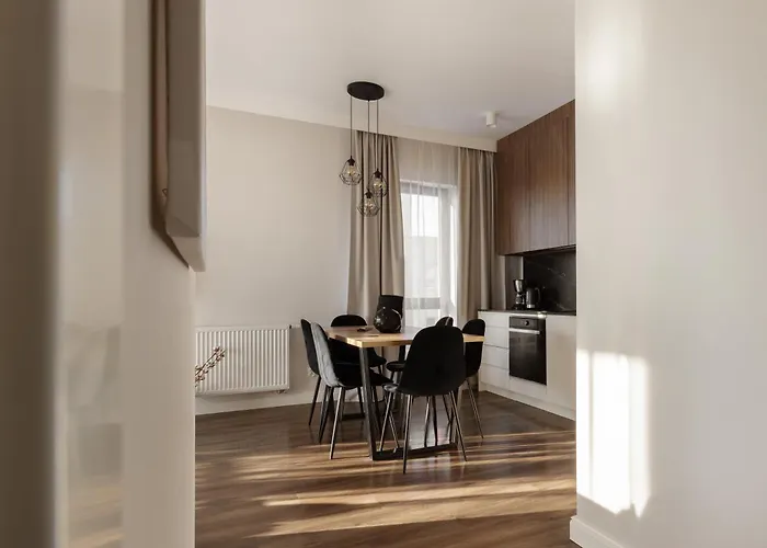 Scala By Moderna Profit- Lakowa 60c- Parking * Gdaňsk