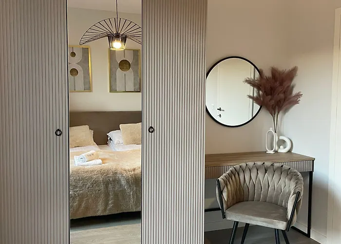 Scala By Moderna Profit- Lakowa 60c- Parking *